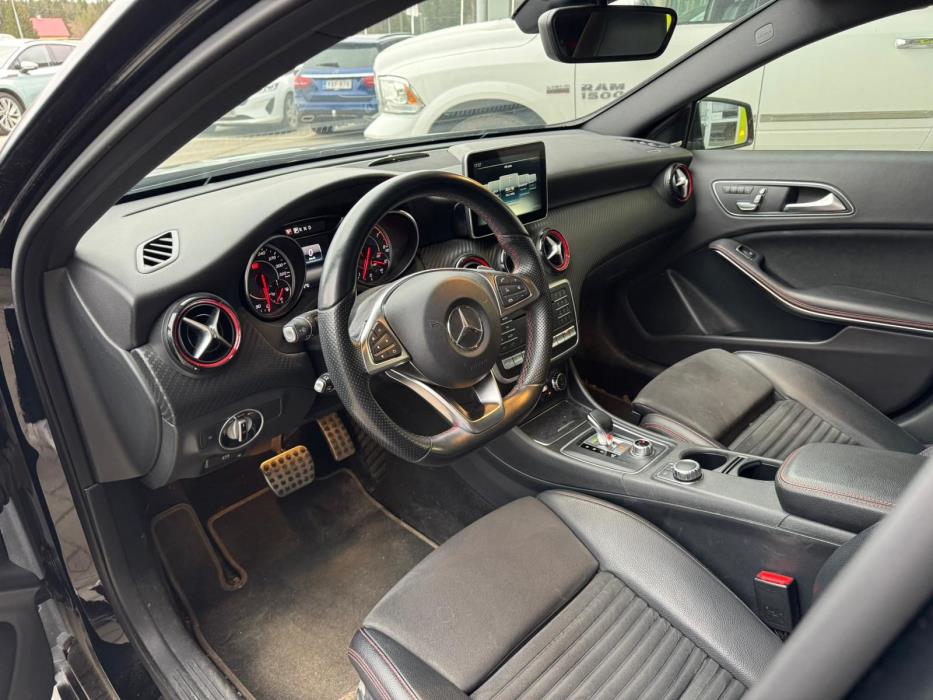 Mercedes-Benz A 2016