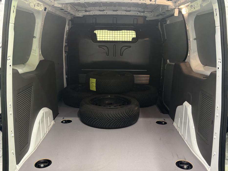 Ford Transit Connect 2024