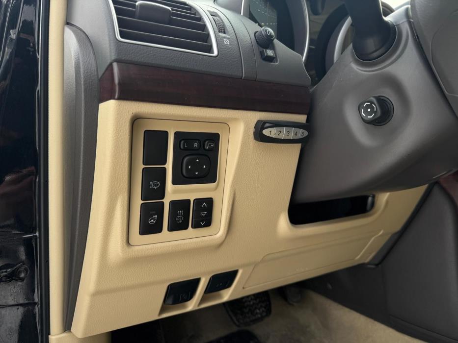 Toyota Land Cruiser 2016