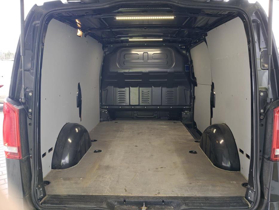 Mercedes-Benz Vito 2021