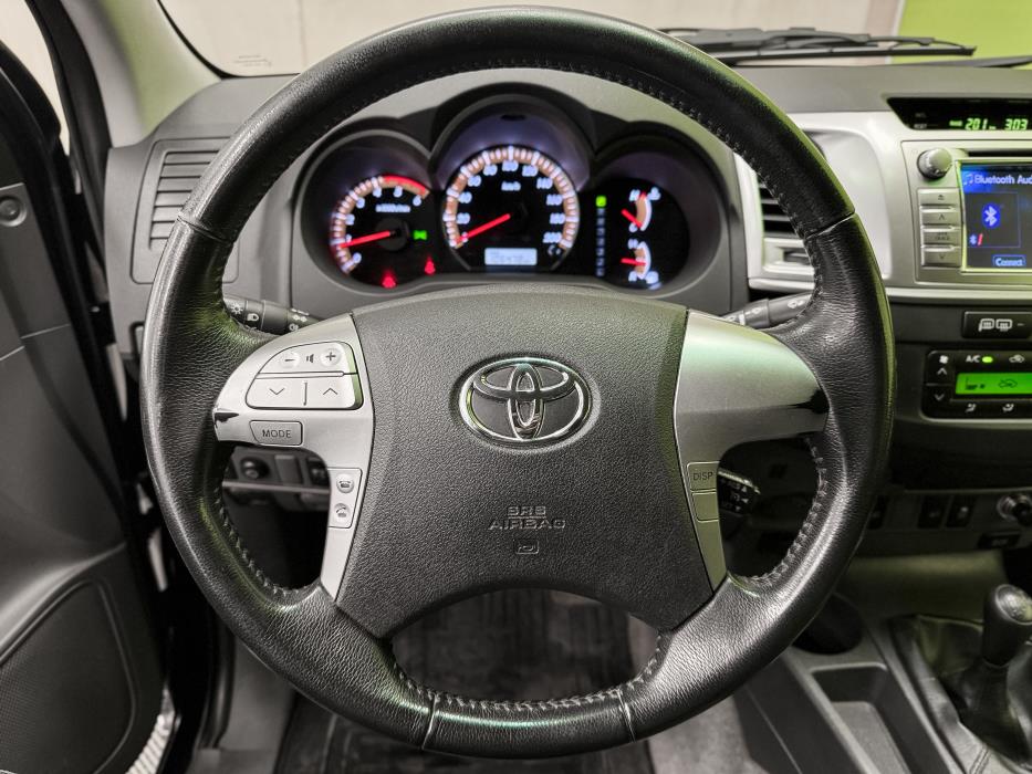 Toyota Hilux 2014