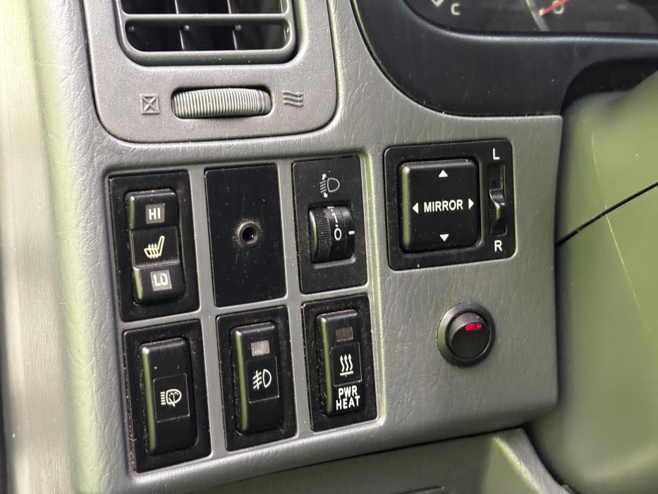 Toyota Hiace 2010