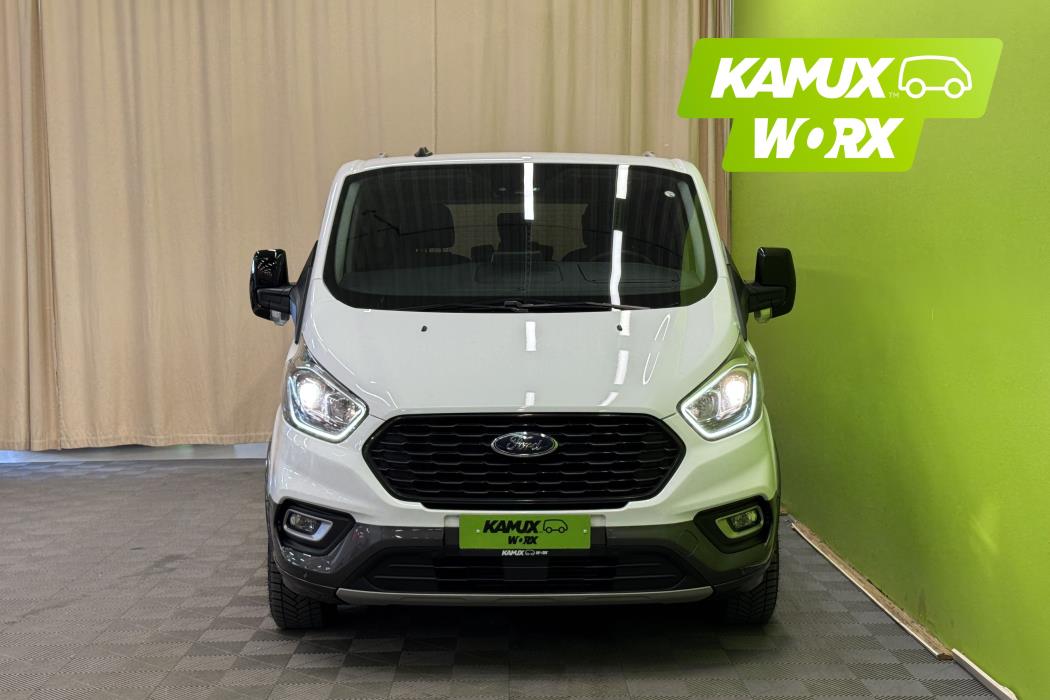 Ford Tourneo Custom 2023