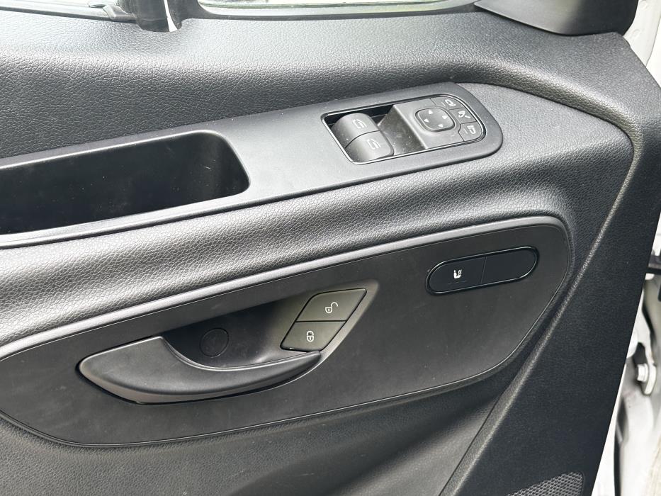 Mercedes-Benz Sprinter 2023