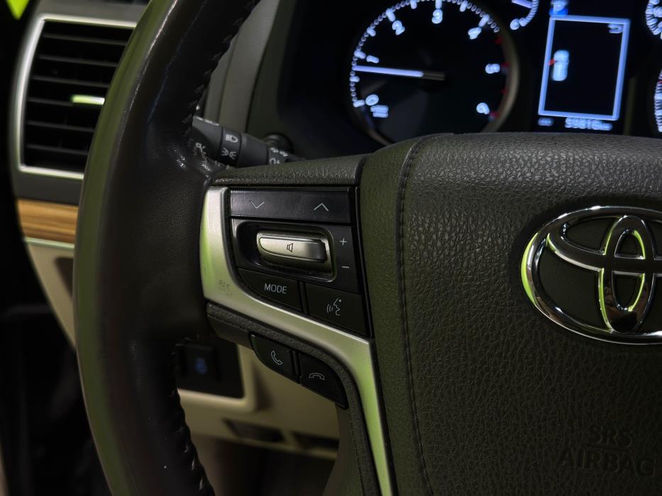 Toyota Land Cruiser 2019