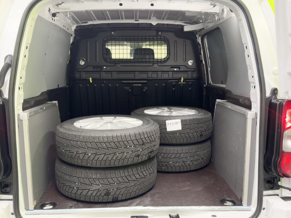Toyota Proace City EV 2023