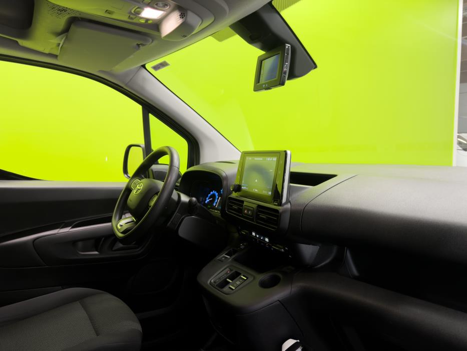Toyota Proace City EV 2023