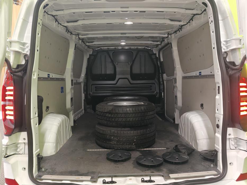 Volkswagen Transporter 2025