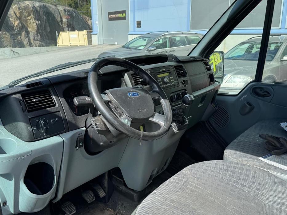 Ford Transit 2010