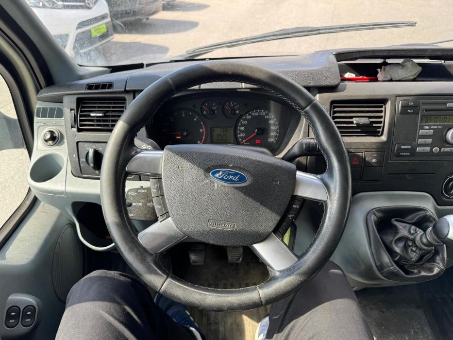 Ford Transit 2010