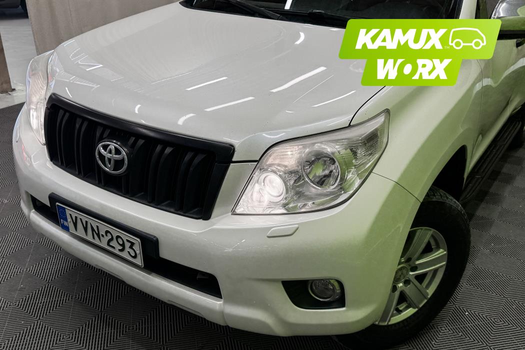 Toyota Land Cruiser 2011