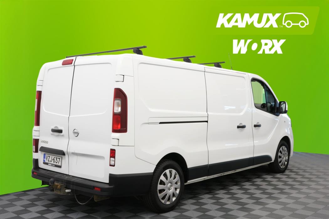 Nissan NV300 2017