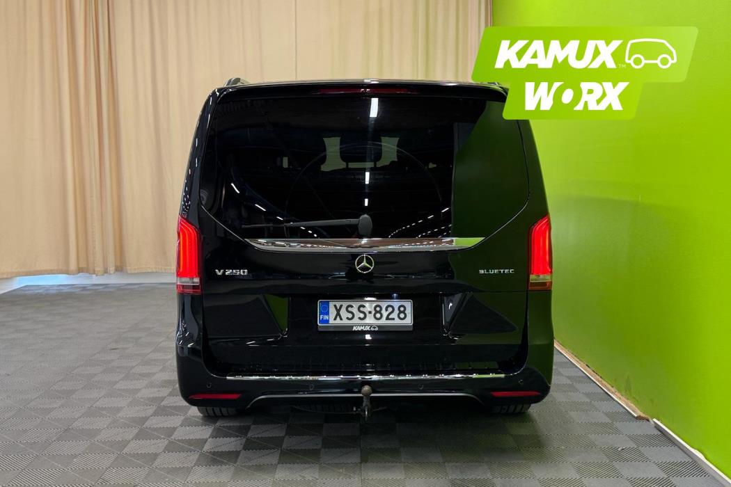 Mercedes-Benz V 2015