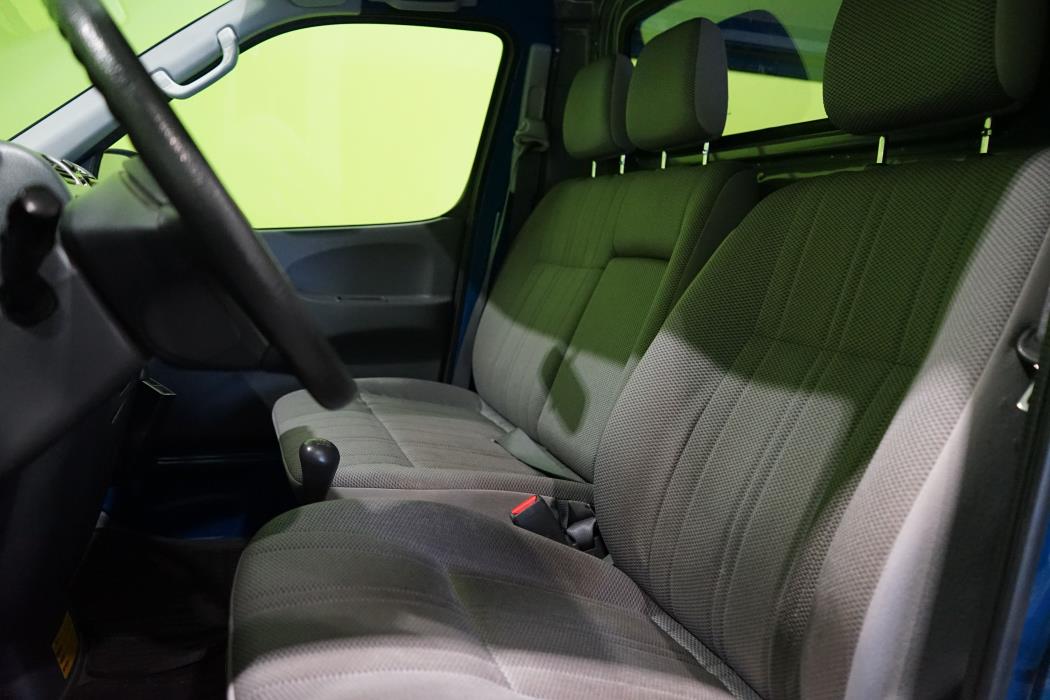 Toyota Hiace 2008