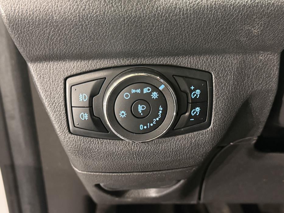 Ford Transit Courier 2018