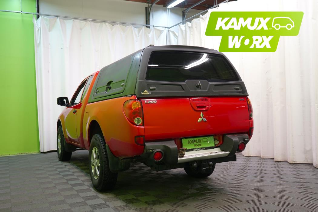 Mitsubishi L200 2010