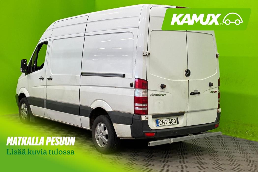 Mercedes-Benz Sprinter 2011