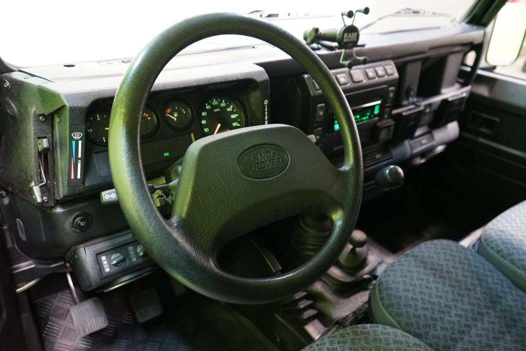 Land Rover Defender 2007