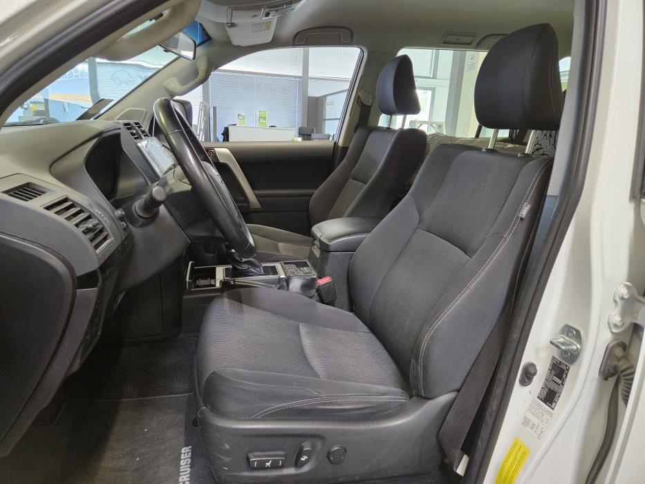 Toyota Land Cruiser 2022