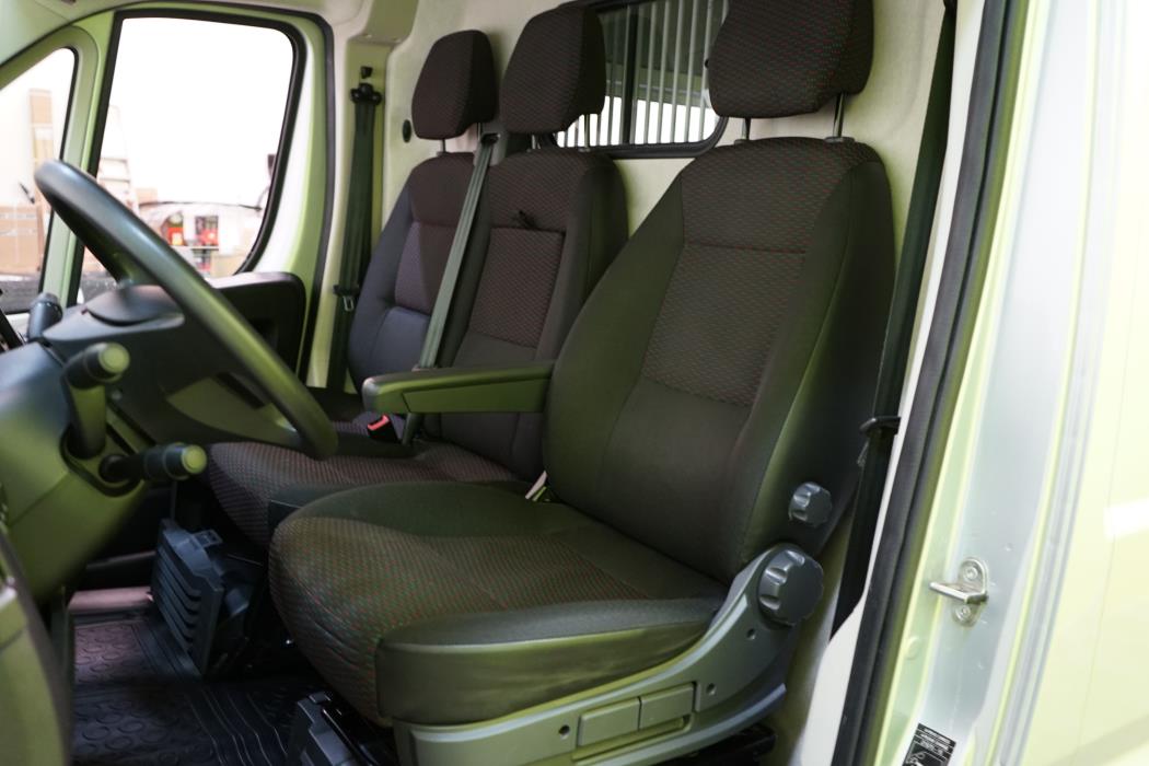 Opel Movano 2023