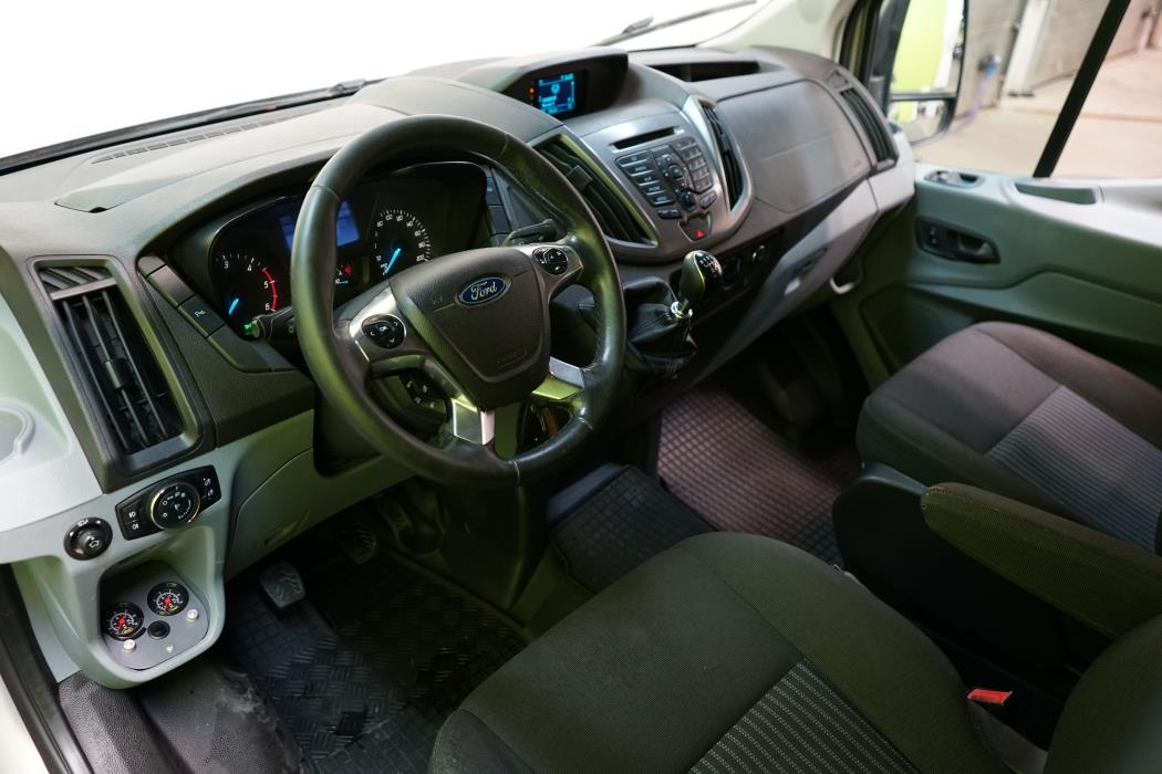 Ford Transit 2015