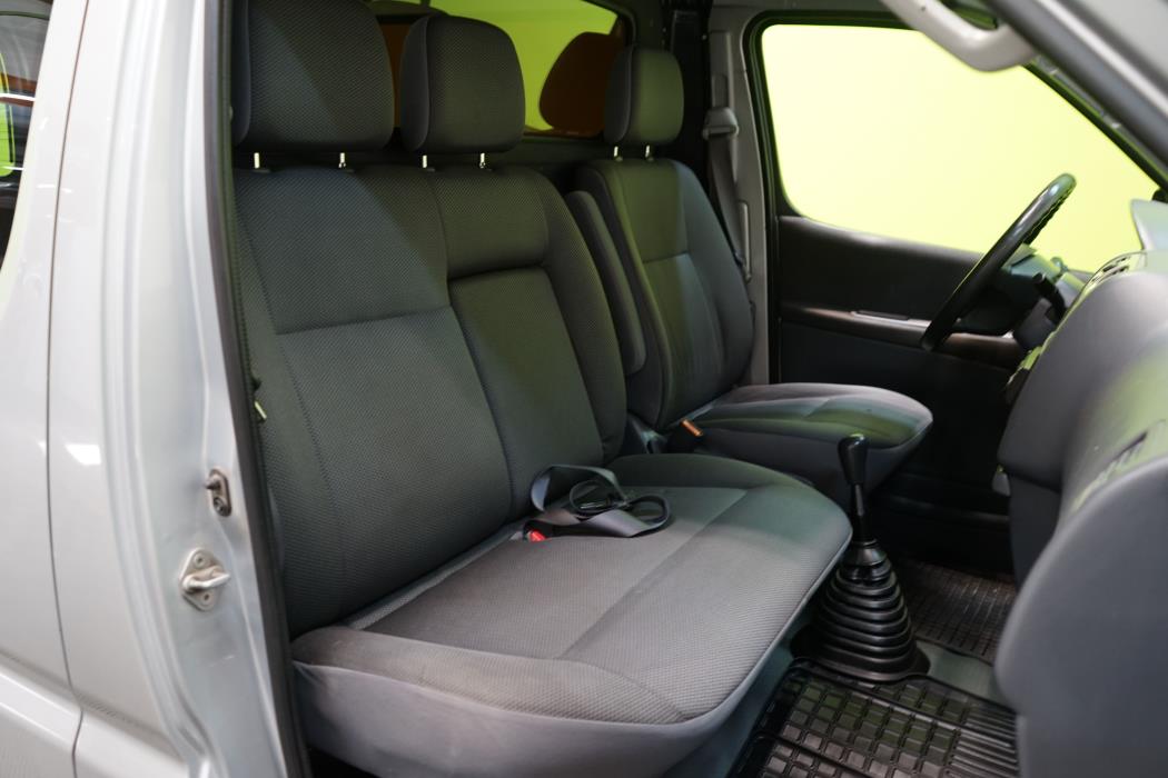 Toyota Hiace 2009