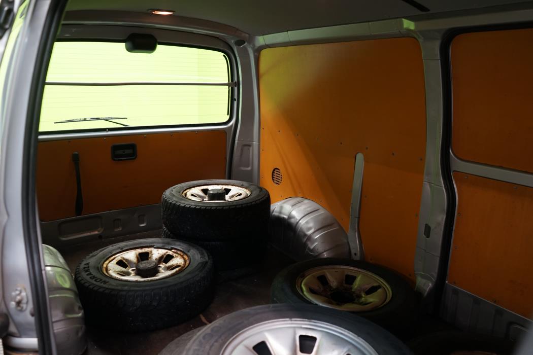 Toyota Hiace 2009