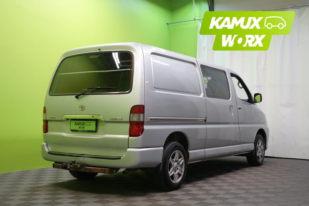 Toyota Hiace 2009