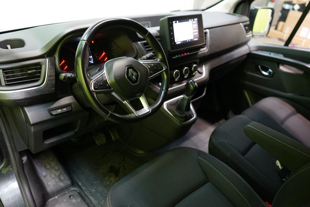 Renault Trafic Combi 2022