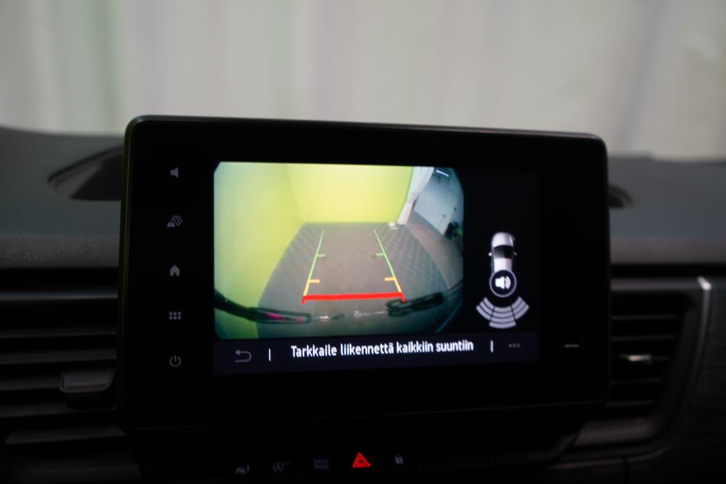 Renault Trafic Combi 2022