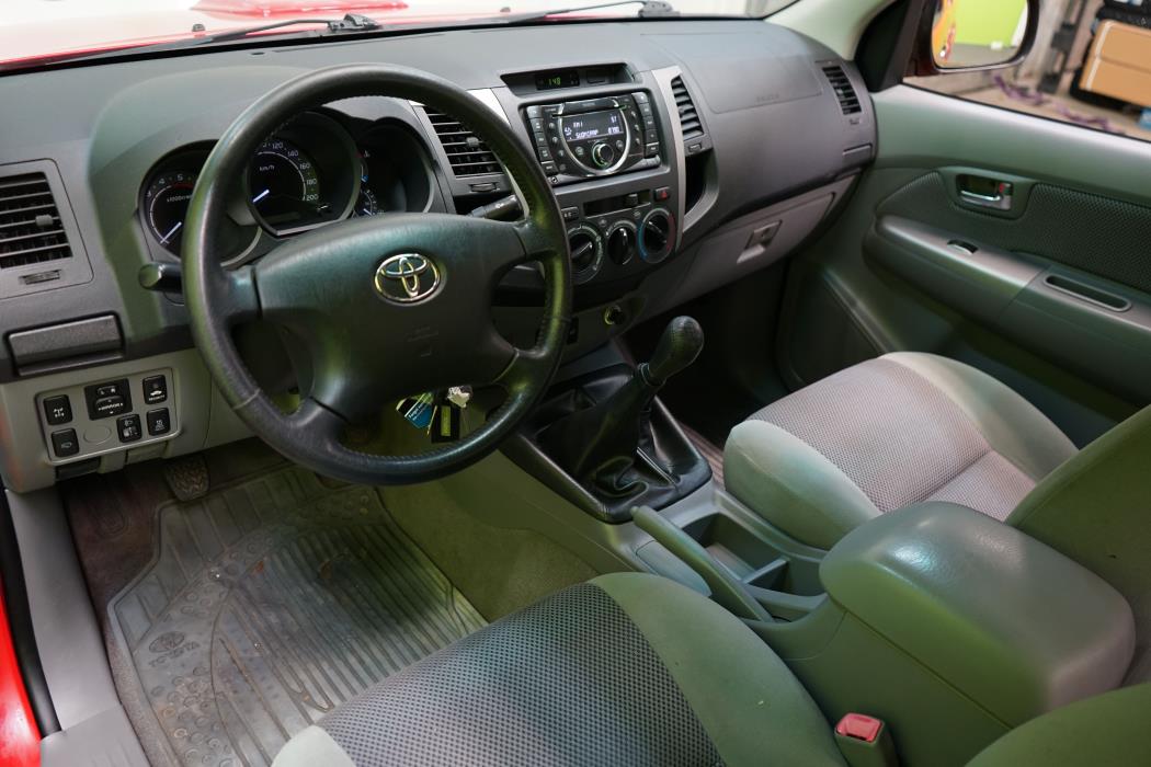 Toyota Hilux 2011