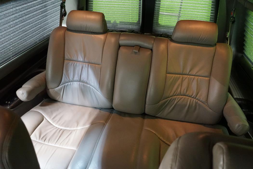 Chevrolet Express 2003