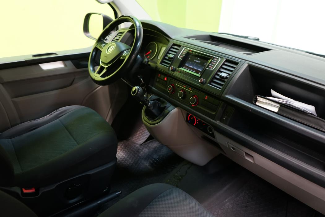 Volkswagen Transporter 2015