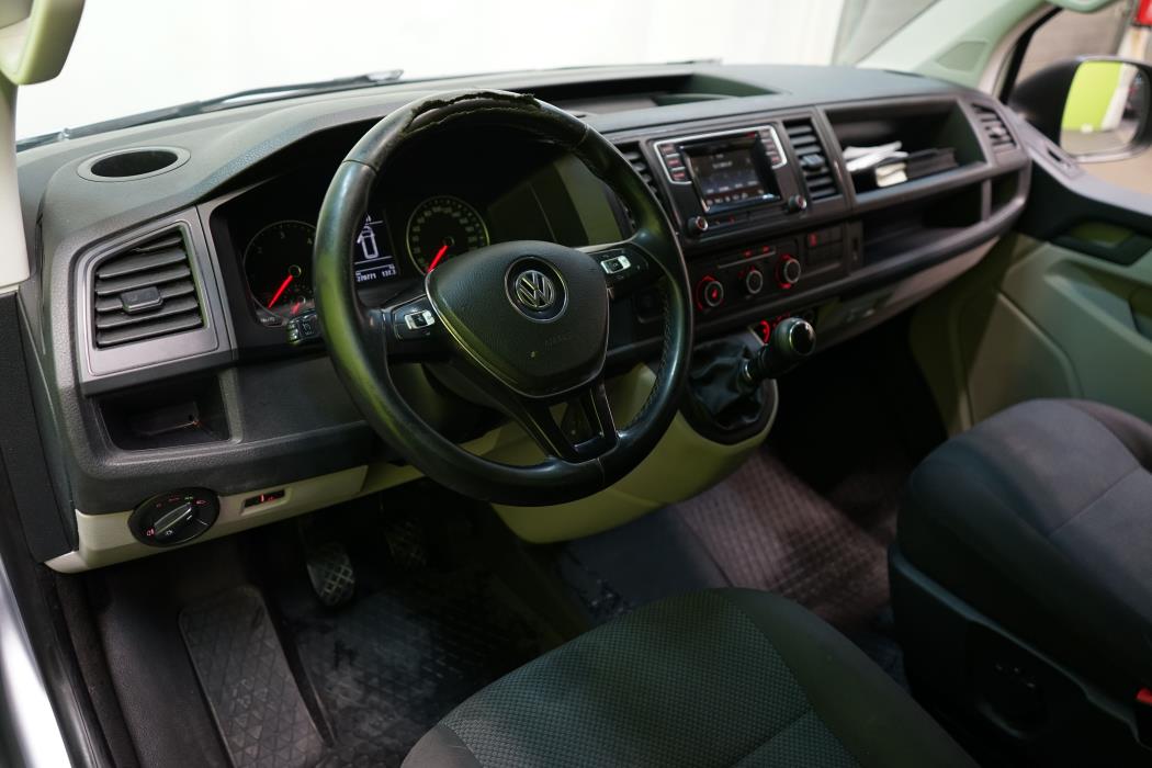 Volkswagen Transporter 2015