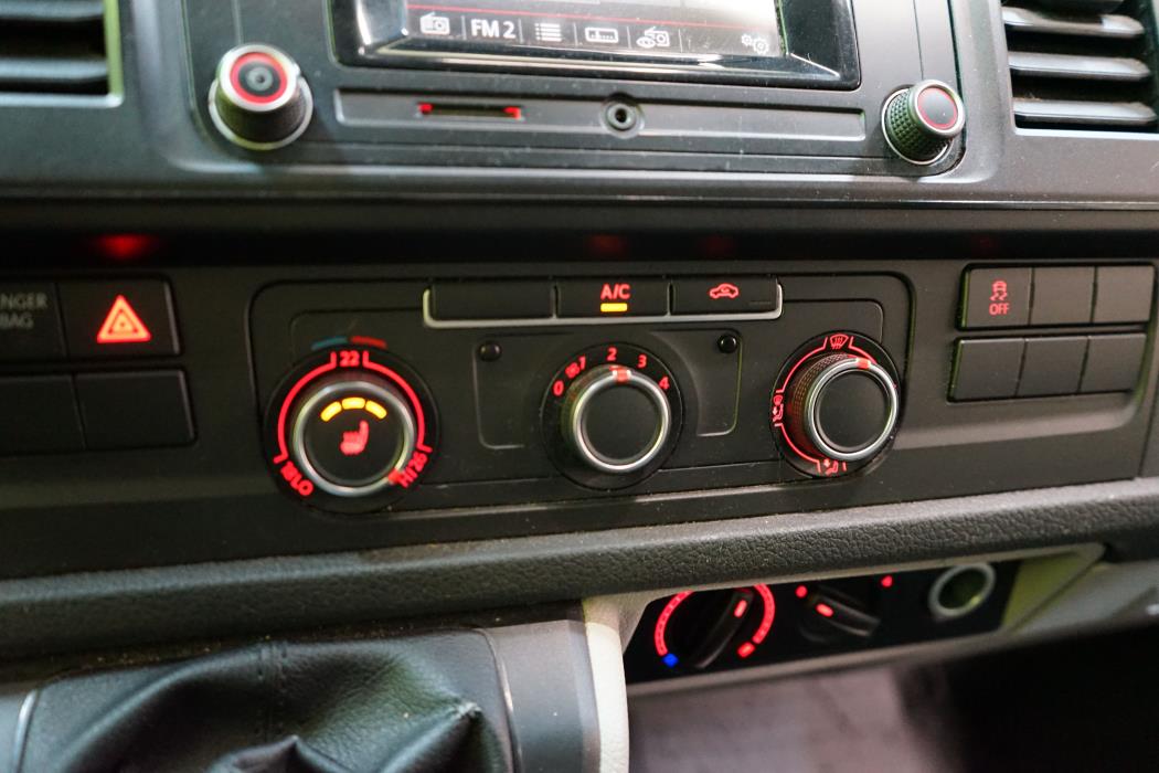 Volkswagen Transporter 2015