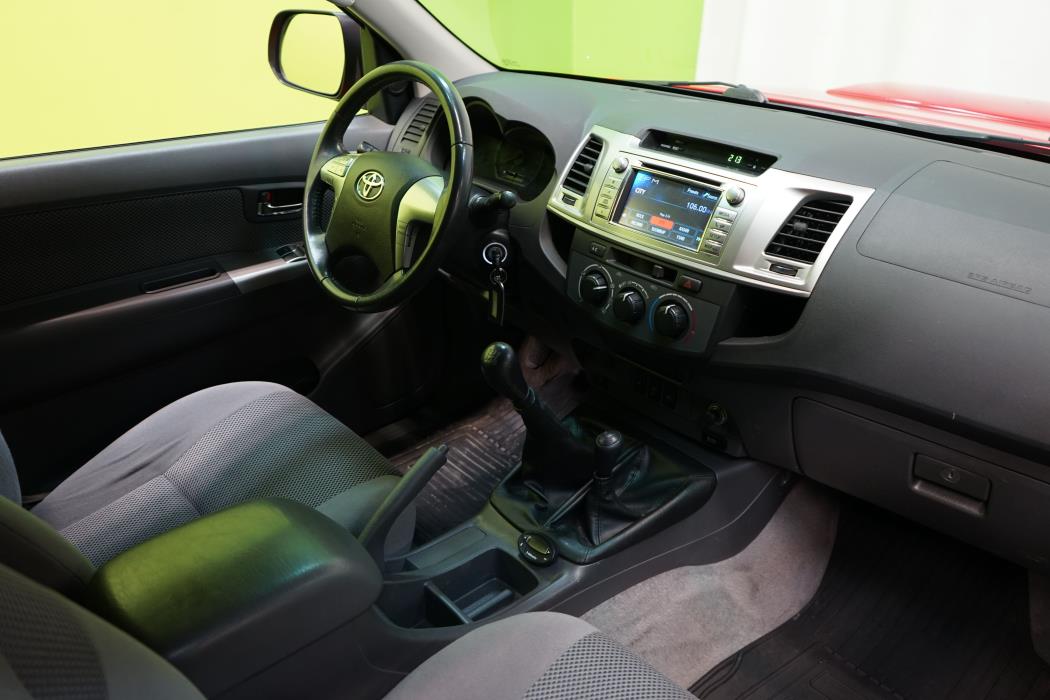 Toyota Hilux 2013