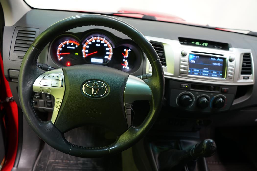 Toyota Hilux 2013