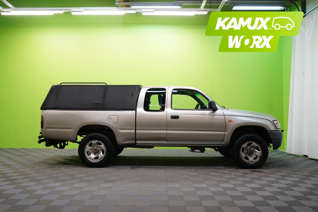 Toyota Hilux 2003
