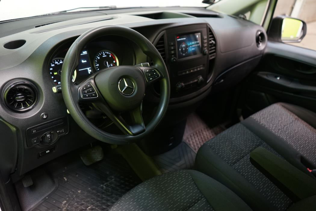 Mercedes-Benz Vito 2023