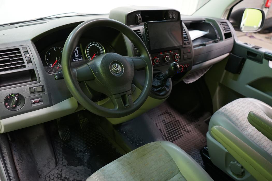 Volkswagen Transporter 2012