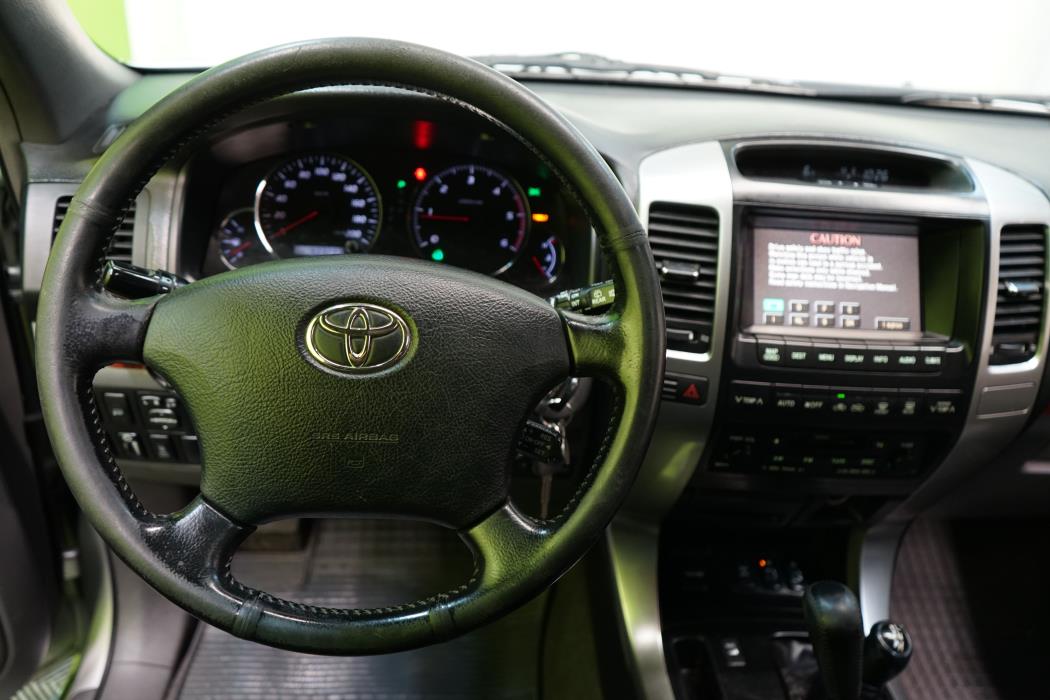 Toyota Land Cruiser 2004