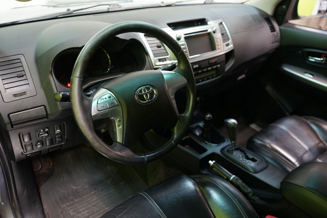 Toyota Hilux 2014
