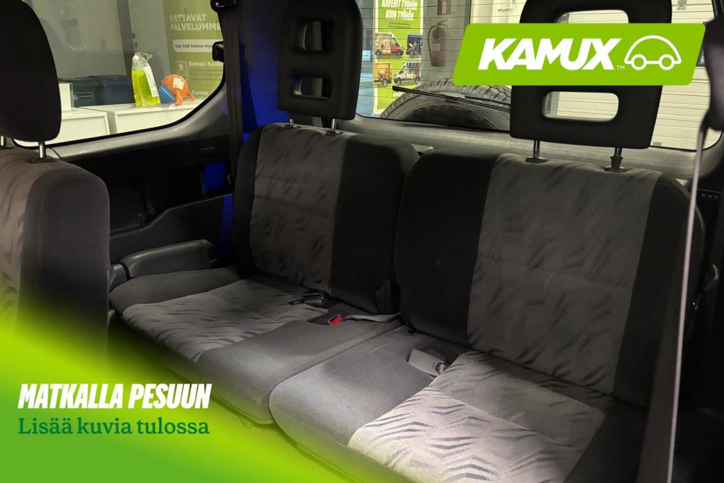 Toyota Land Cruiser 2001