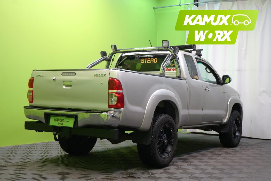 Toyota Hilux 2011
