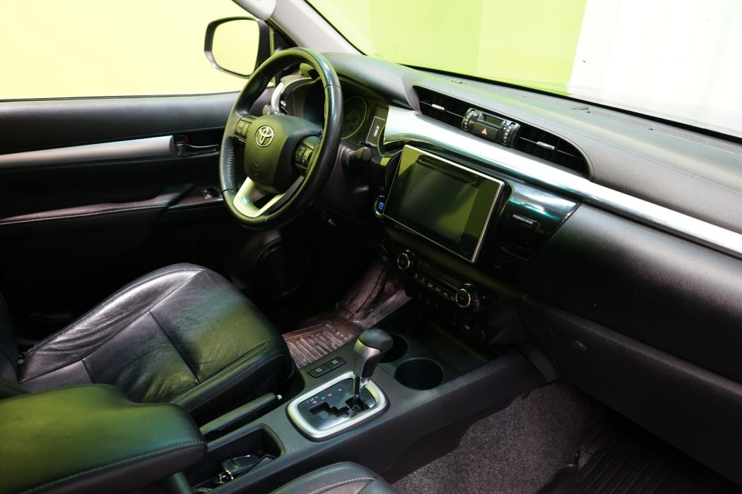 Toyota Hilux 2016