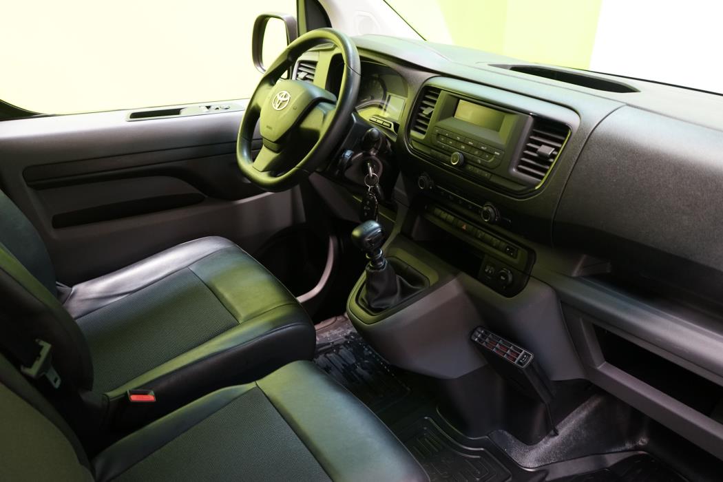 Toyota Proace 2022