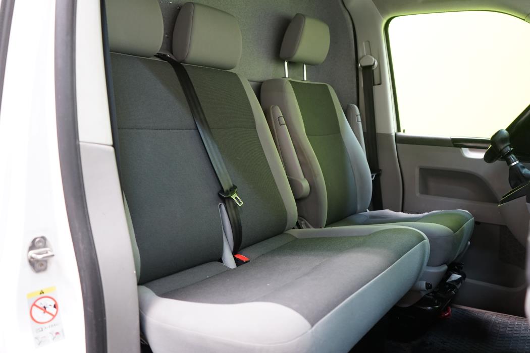 Volkswagen Transporter 2015
