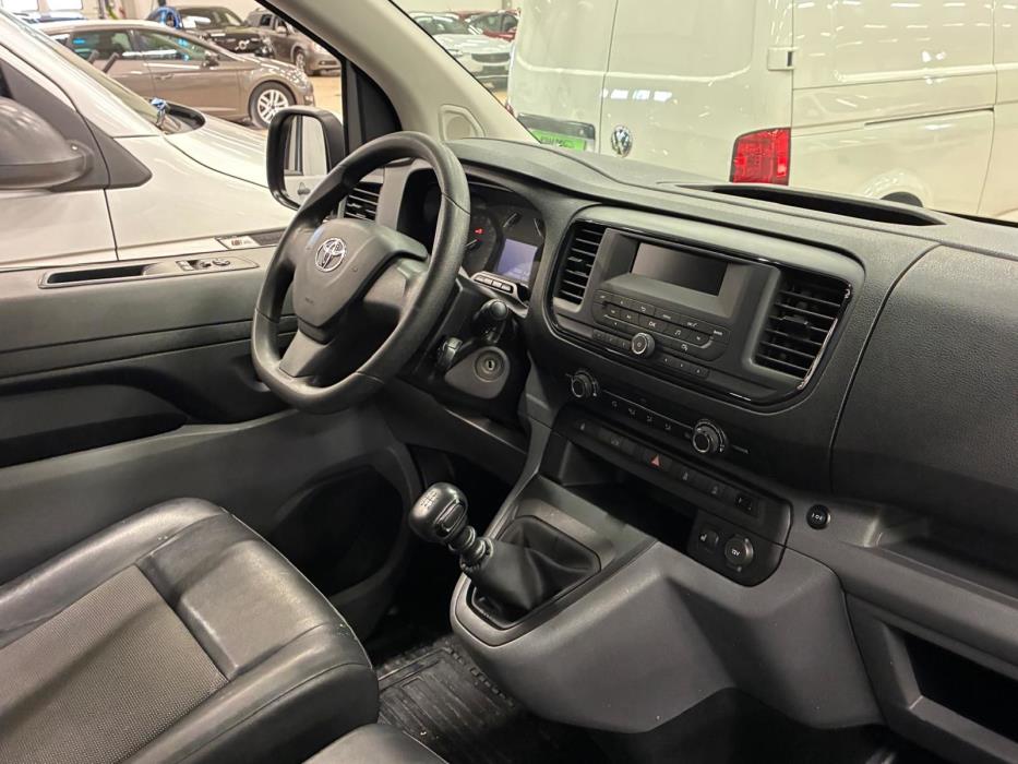Toyota Proace 2018