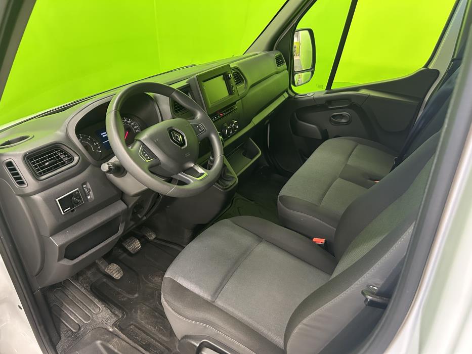 Renault Master 2021