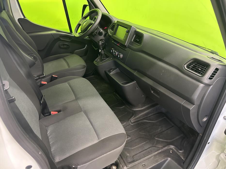 Renault Master 2021